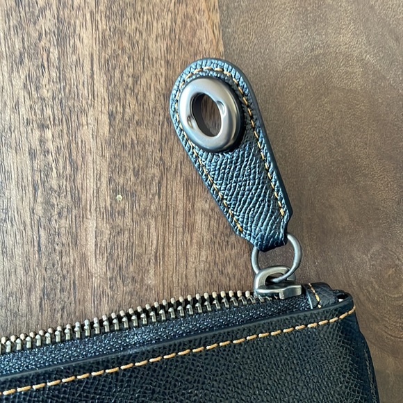 NEW Coach Leather Travel Pouch - Picture 6 of 7